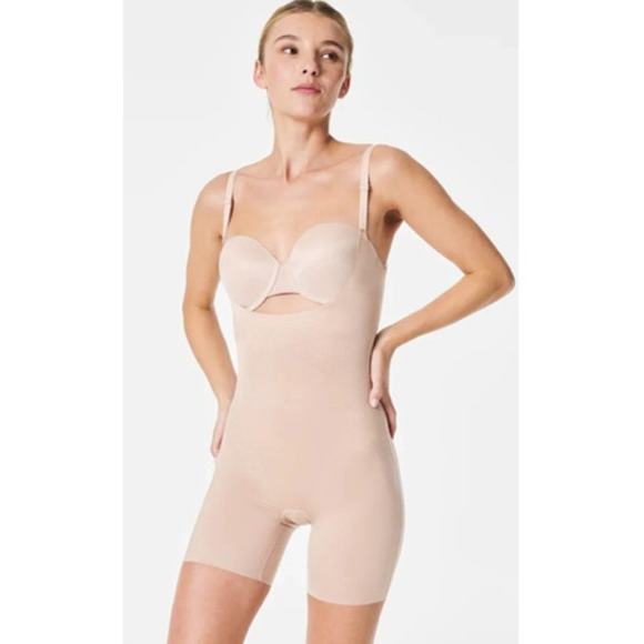 SPANX Open-Bust Mid-Thigh Bodysuit Champagne Beige L - Picture 1 of 6
